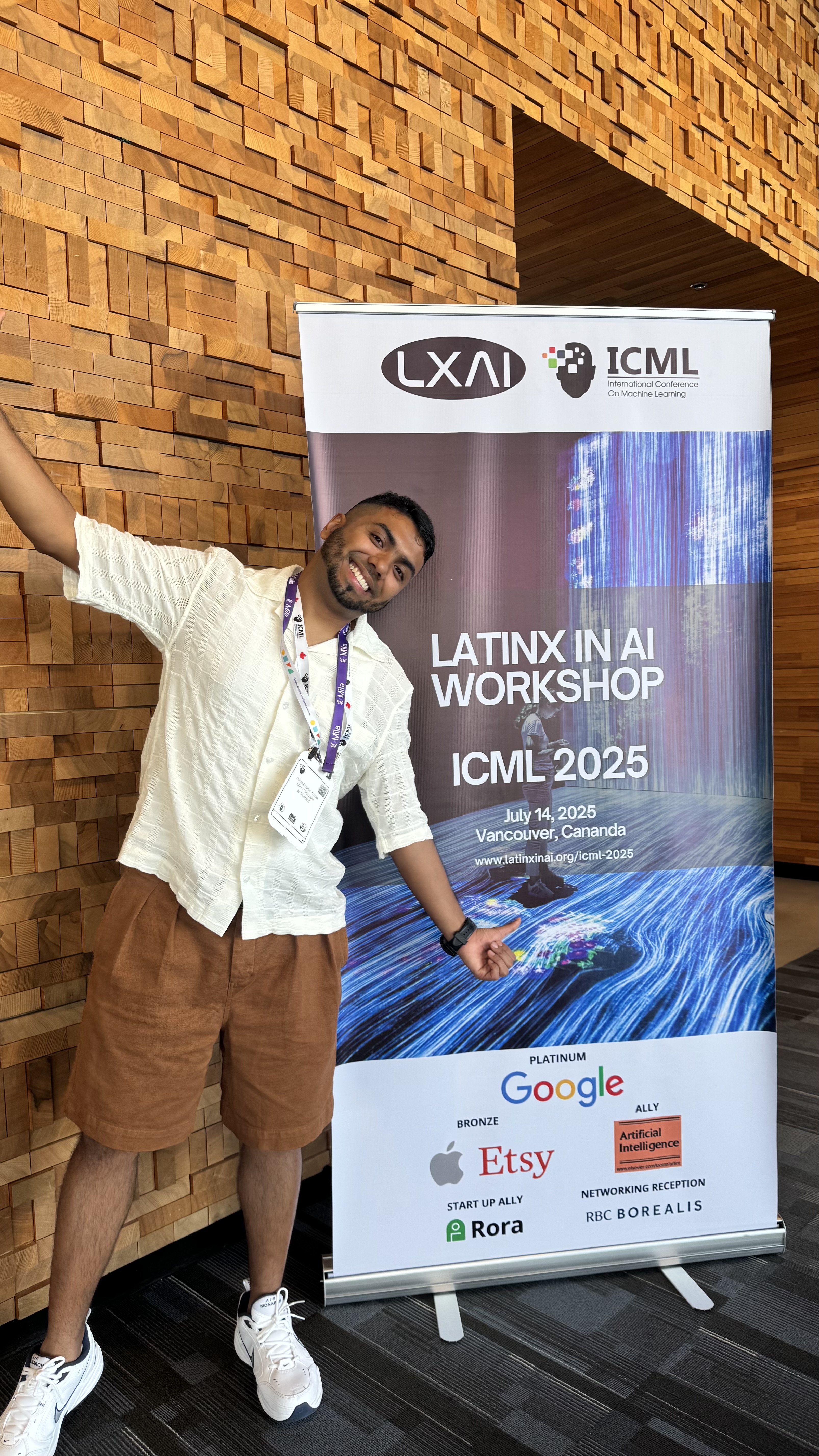 Volunteering at the LatinX in AI Workshop